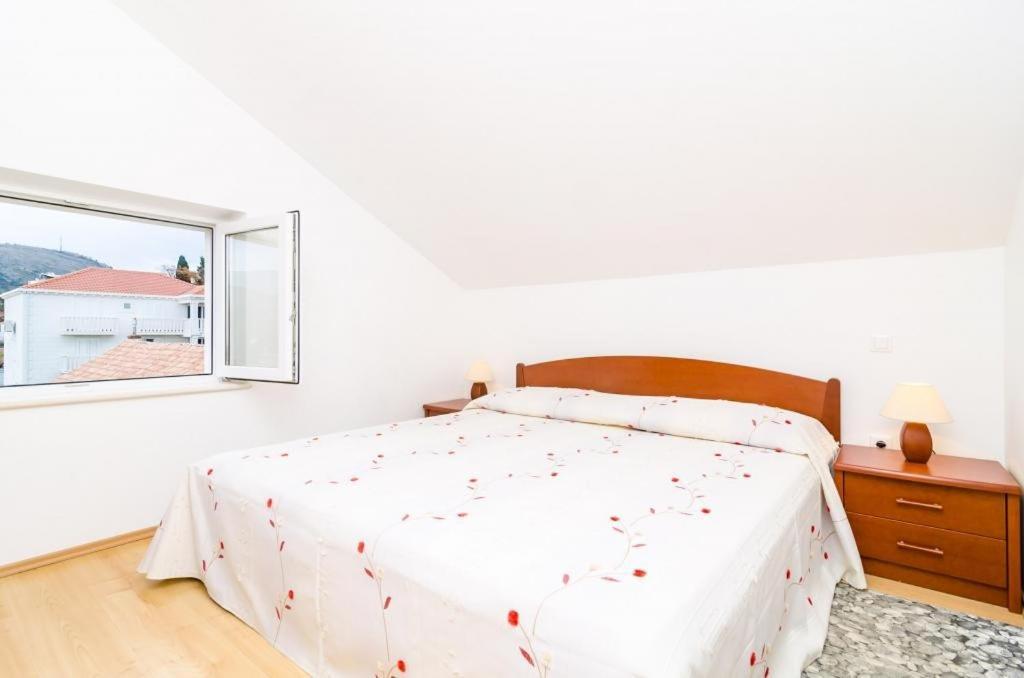 Apartments Nikola ดูบรอฟนิก ภายนอก รูปภาพ