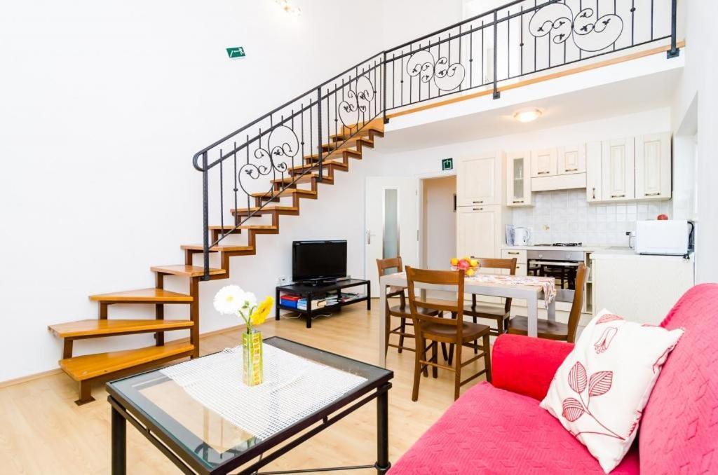 Apartments Nikola ดูบรอฟนิก ภายนอก รูปภาพ